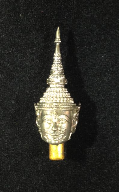 พระลักษณ์ครอบหน้าทอง เนื้อโลหะขาว หลวงปู่ท่านเจ้าคุณทองคำ (พระมงคลรัตนมุนี)  วัดหนองปลาดุก อยุธยา