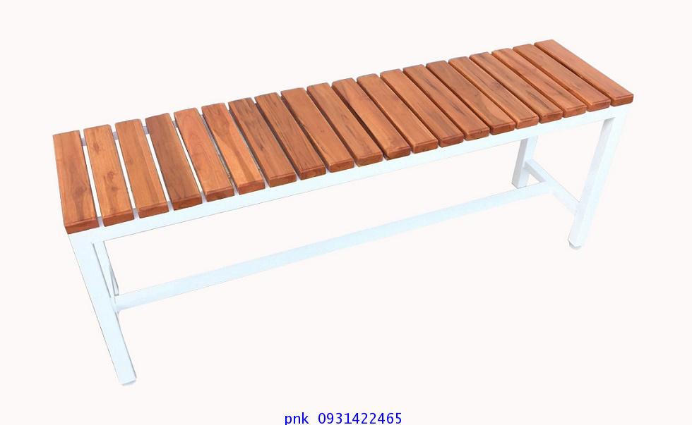 เก้าอี้สนาม,ม้านั่งสนามไม้สักทองตีระแนงแนวขวาง ไม้หน้า 2นิ้ว ยาว 1.20เมตร kkw14-3