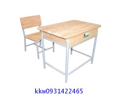 โต๊ะเก้าอี้นักเรียน มอก. ระดับ 2 (อนุบาล) ขาสีเทา kkw1-25