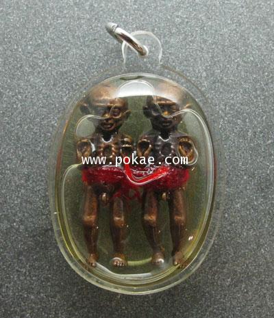 ลูกกรอกเทพฤทธิ์ (น้ำมันพรายมหาเสน่ห์) ครูบาธรรมมุนี จ.มหาสารคาม