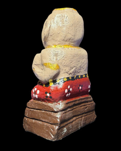 กุมารทอง (พิมพ์กลาง,เนื้อดินเผา,อุดผงใต้ฐาน) ) Kuman Thong. (medium size,clay, powder sealed at base 4