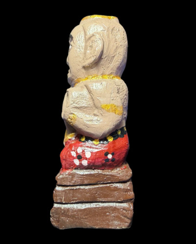 กุมารทอง (พิมพ์กลาง,เนื้อดินเผา,อุดผงใต้ฐาน) ) Kuman Thong. (medium size,clay, powder sealed at base 3