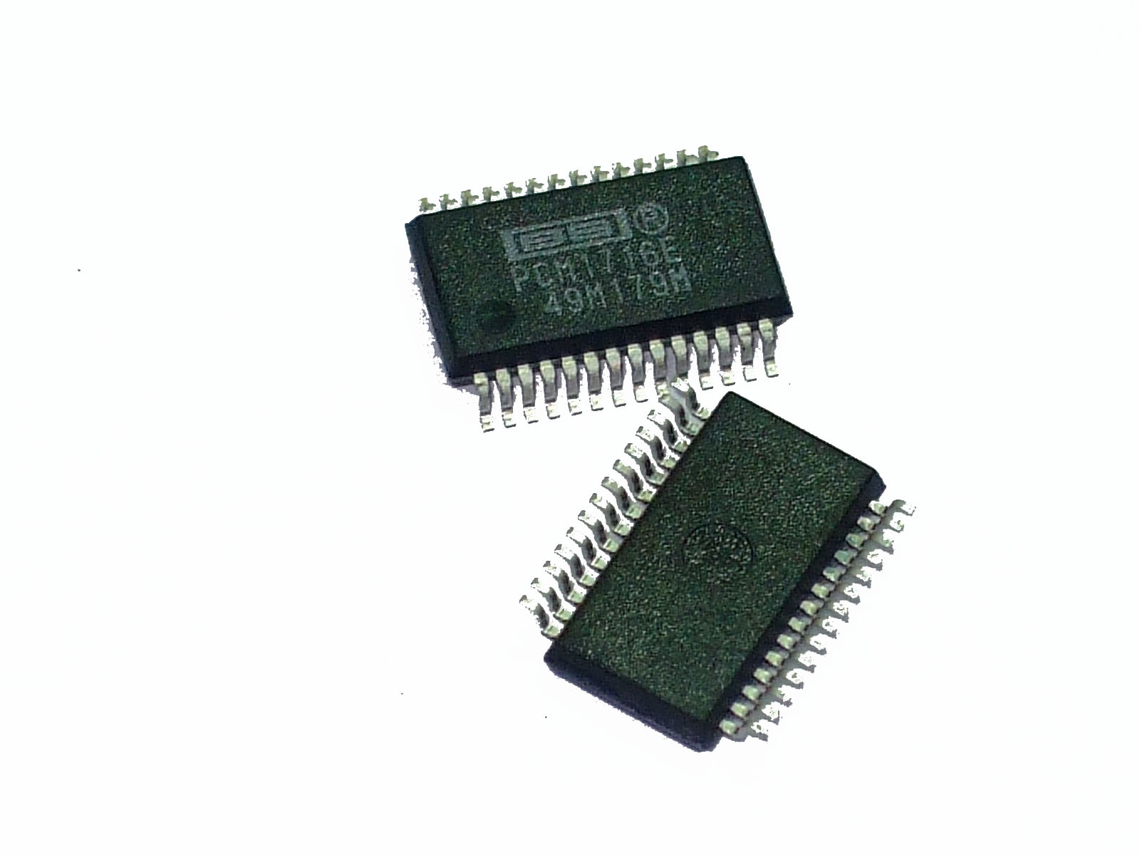 PCM1716E