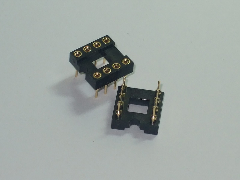 Socket IC 8 Pins Gold