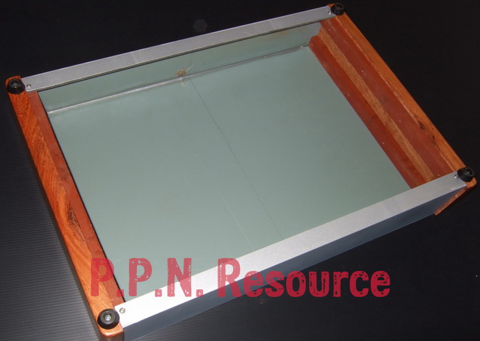 แท่นอลูมิเนียมพับ 12x16 นิ้ว 1