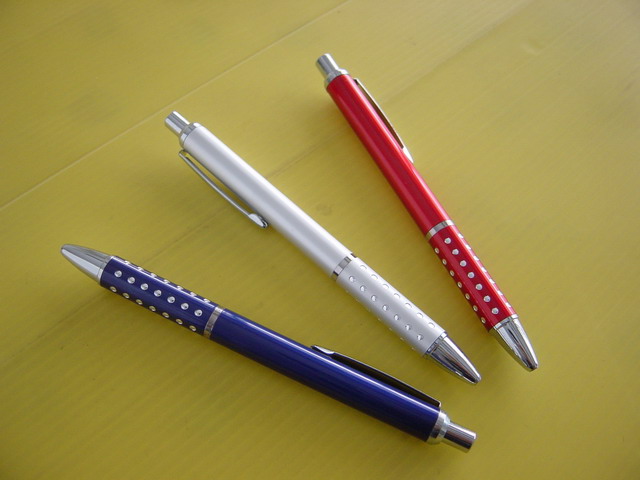 ปากกา 9008