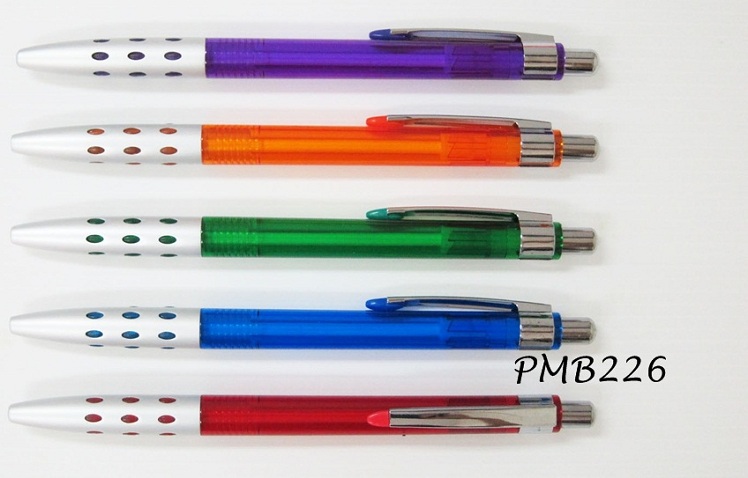PM226 ปากกาลูกลื่น ปากกาพลาสติก ราคาส่ง พร้อมสกรีนโลโก้