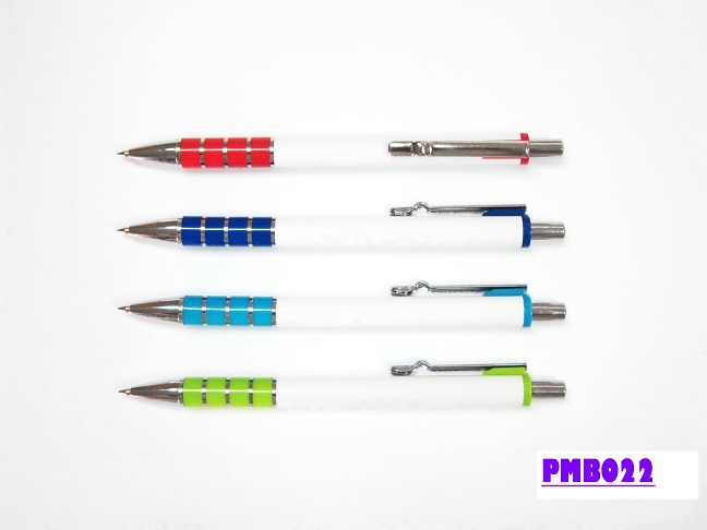 PM022  ปากกาลูกลื่น ปากกาพลาสติก ราคาส่ง พร้อมสกรีนโลโก้