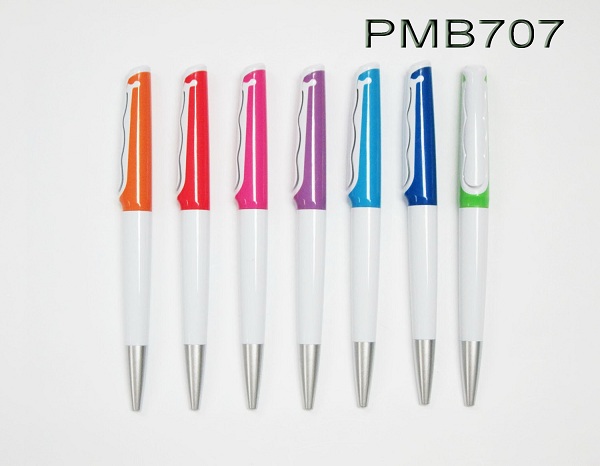 PM707 ปากกาลูกลื่น  ด้ามปลายด้ามได้ แถมสีขาวมันเงา ขนาด 0.5  มาพร้อม 7เฉดสี เหมาะเป็นของพรีเมี่ยม ตา