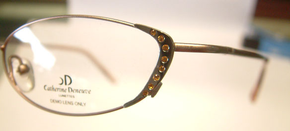 แว่นตา Catherine Deneuve  CD202 2