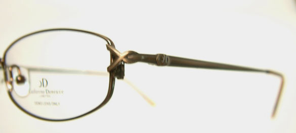 แว่นตา Catherine Deneuve CD-223 4