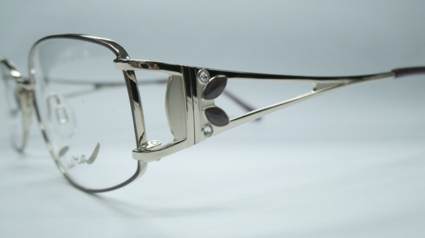 แว่นตา TURA 270 2