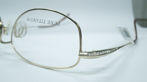 แว่นตา CELINE DION CD8502 3