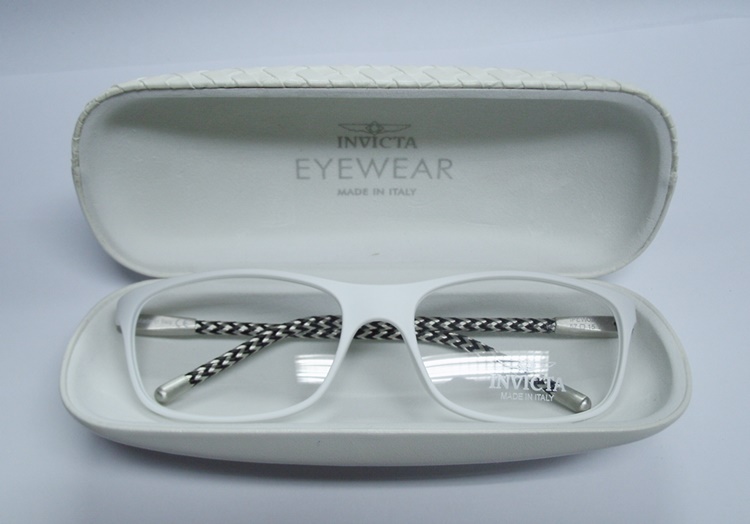 แว่นตา INVICTA IPEW027 สีขาว 3