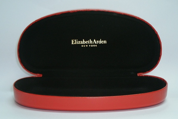 กล่องแว่นตา Elizabeth Arden ขนาดใหญ่ 1
