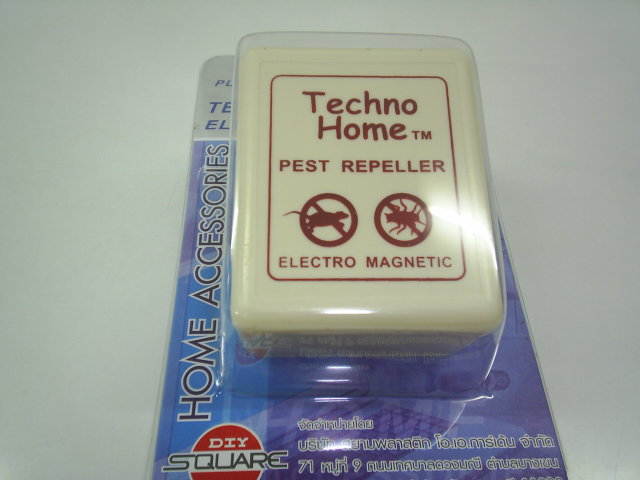 เครื่องไล่หนูและแมลงสาบ (Pest Repeller Electro Magnetric)สินค้าขายดี 500 บาท(รับประกัน 1 ปี)