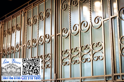 LD-A1220 ประตูรั้วตะข่ายเหล็กบานเซี๊ยมกันขโมย Net Metal  Steel Folding Gate 1