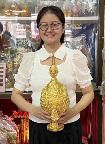 พานพุ่มเรซิ่น ขายเป็นคู่เงินทอง   พุ่มเงินพุ่มทอง  พานพุ่มกะไหล่ชุบ 3