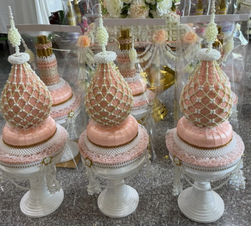 กรวยอุปัชฌาย์ ต้นเทียนอุปัชฌาย์ รุ่นพานเจ้านางทรงเครื่อง  แต่งดอกไม้สวยๆ เลือกสีได้ 9