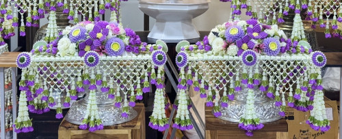 ครอบไตรชาววัง ไฮโซพรีเมี่ยม  ครอบไตรแบนแต่งดอกไม้และไม่แต่งดอกไม้ ครอบไตรกฐิน 3