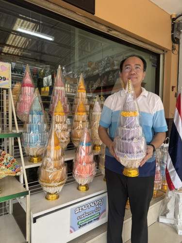 65-70 อัน พุ่มกฐินช่างน้อย พาน 16ซ.ม. พานพุ่มกฐินต้นกฐินสวยๆ  ต้นผ้าป่า  3ชั้น 4