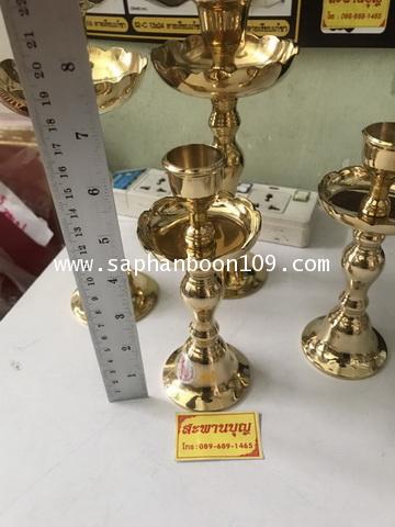 เชิงเทียนจานหยัก ทองเหลืองแท้ตราไก่เหยียบลูกโลก  BY  สะพานบุญ เชิงเทียนจานรอง 4