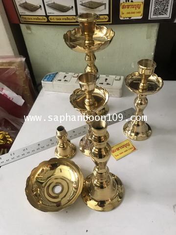 เชิงเทียนจานหยัก ทองเหลืองแท้ตราไก่เหยียบลูกโลก  BY  สะพานบุญ เชิงเทียนจานรอง 6