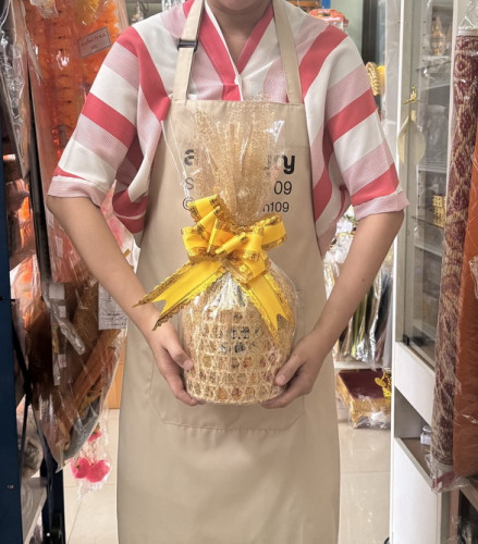 สังฆทานชะลอม เจริญสุข ชะลอมห่อผ้าทอง  ตราศักดิ์มงคลพร ชะลอม 6 นิ้ว สังฆทานงานบวช 7