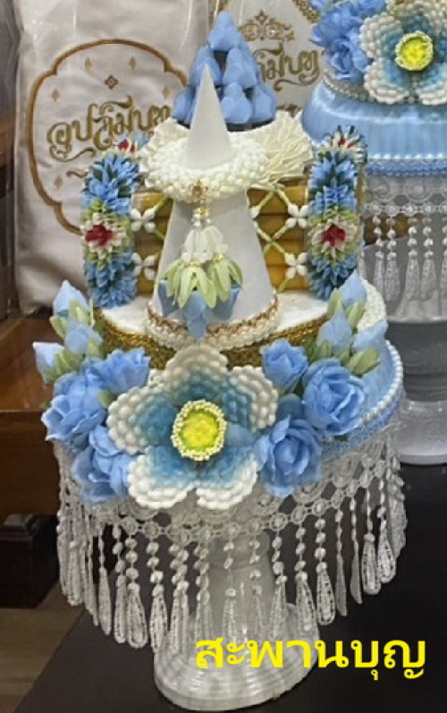 จัดชุดเครื่องบวชครบชุดคอลเลคชั่นใหม่สวยๆ แยกชิ้นได้ / ยกชุดได้  ครอบไตร กรวย ต้นเทียน ยกขบวน 7