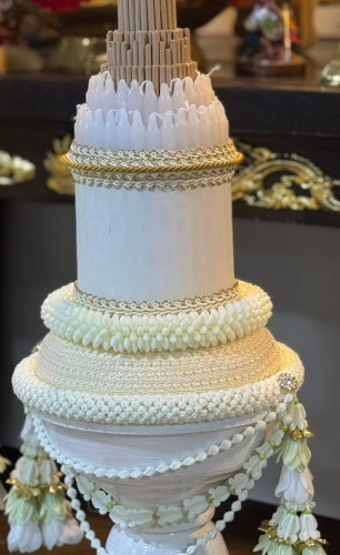6 พาน กรวยอุปัชฌาย์ และ ต้นเทียนอุปัชฌาย์ ชุดบวชขายยกชุด กรวยบวช 5