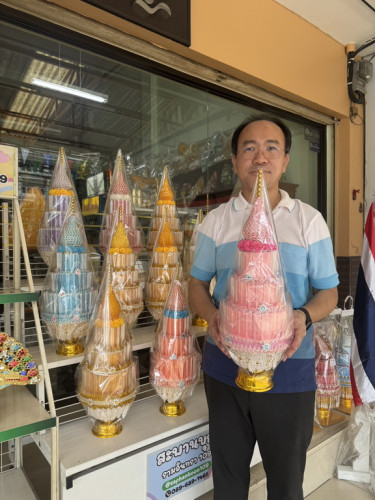 65-70 อัน พุ่มกฐินช่างน้อย พาน 16ซ.ม. พานพุ่มกฐินต้นกฐินสวยๆ  ต้นผ้าป่า  3ชั้น