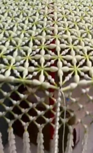 สัปทนร้อยดอกพุด สัปทนดอกรัก ร่มดอกไม้ ร่มกฐินงานละเอียด หัตถกรรมไทยโบราณ กว่า 2 หมื่นดอก 5