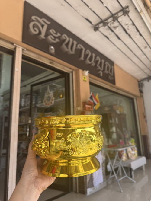 กระถางธูปกะไหล่ หัวสิงห์ วางตี่จู้ ( สีแดง และสีทอง ) กระถางธูปหัวสิงห์ กระถางทอง กระถางธูปพลาสติกชุ 2