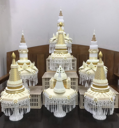 ครอบไตรสวยๆ พาน6เหลี่ยม รุ่นหกเหลี่ยม จัดชุดเครื่องบวชครบชุด  คอลเลคชั่นใหม่ ปี2569 ช่างโย 