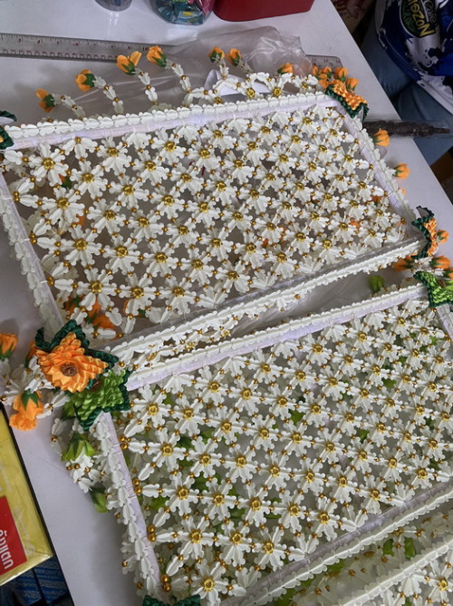 ครอบไตรแบน ( ร้อยดอกรัก )  ต้องสั่งล่วงหน้า ไม่สต๊อก  สั่งได้ มีหลายสี 7