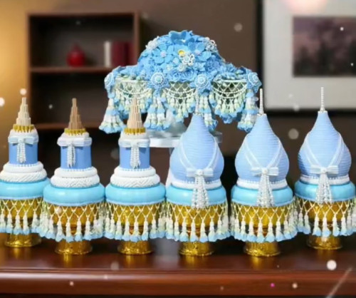 ชุดเครื่องบวชงานละมุน  กรวยอุปัชฌาย์ ต้นเทียนอุปัชฌาย์ ครอบไตร ต้นเทียนบวช ช่างM