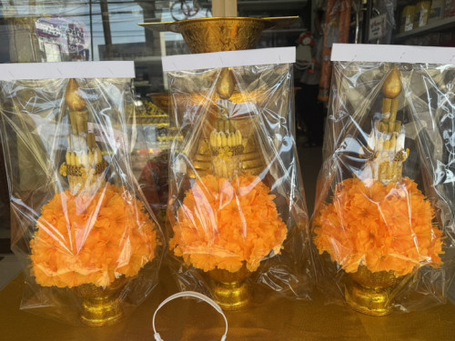 พานต้นเทียนอุปัชฌาย์ พานต้นเทียนบวช งานบวช ชุดสุดคุ้มราคาถูก  สะพานบุญ 2