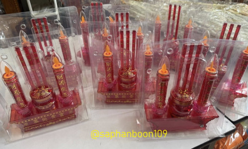 ธูปเทียนใส่ถ่าน ไหว้เจ้าไหว้เทพ ไฟสะบัด LED สีแดง เล็กใหญ่ 2