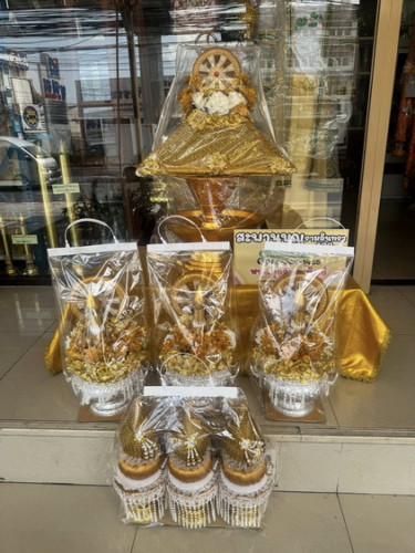 ชุดบวชครบชุด ครอบไตรธรรมจักรร้อยดอกรัก กรวยต้นเทียน สุดคุ้ม 6