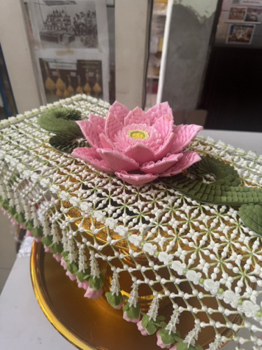 ครอบไตรแบน ครอบไตรเตี้ย ดอกพุดดินปั้น ครอบไตรบัว  ครอบไตรสวยๆ ครอบไตรชาววังคริสตัล 3