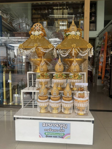 ชุดเครื่องบวชพระใหม่ ครอบไตรหัวพุ่ม / ธรรมจักร  กรวย ต้นเทียน ชุดบวช 6