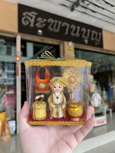 ของชำร่วยงานบวช เหรียญโปรยทานสวยๆตัวนาค น้องนาคอัฐบริขาร เครื่องบวชครบชุด  ชุดนาค 6