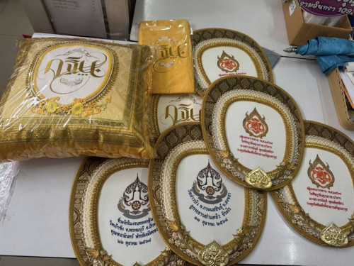 เครื่องกฐิน ชุดใหญ่ ( เป็นเพียงภาพตัวอย่างเท่านั้น ) ปรับเปลี่ยนได้ 5