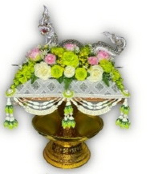 ครอบไตรพญานาคผ้าเพชร พิมพิธ ครอบไตรกฐิน 4