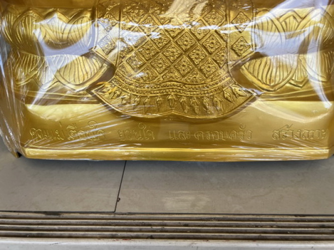 พระพุทธรูป พระทองเหลืองแท้ หน้าตัก 19 นิ้ว ขัดเงา  และ พ่นทอง  พระสะดุ้งมาร พระปางสมาธิ 9