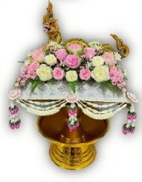 ครอบไตรพญานาคผ้าเพชร พิมพิธ ครอบไตรกฐิน 5