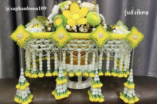 ครอบไตรแบนปักดอกไม้   ครอบไตรดอกไม้เสมือนจริง  สั่งได้หลายสี สะพานบุญ   ครอบไตรช่าง C101 4