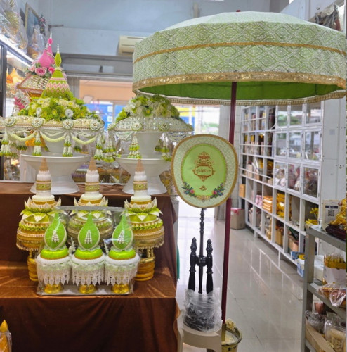 สัปทนผ้าเพชรลายออกใหม่ เพชรขาววางทับผ้าสีพื้น  ยอดลงยา 6