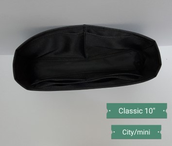 ที่จัดระเบียบกระเป๋า Chanel classic 10 นิ้ว สีดำ