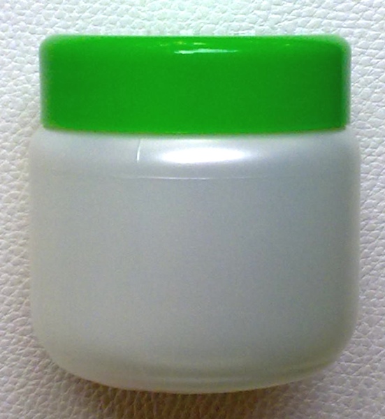 กระปุกครีมสีขาวมุก 200 มล.+ฝาสีเขียว (บรรจุ 100 ชิ้น)